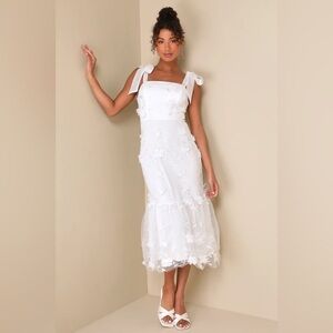 Lulus Large Divinely Adored White Embroidered Floral Tie-Strap Midi Dress